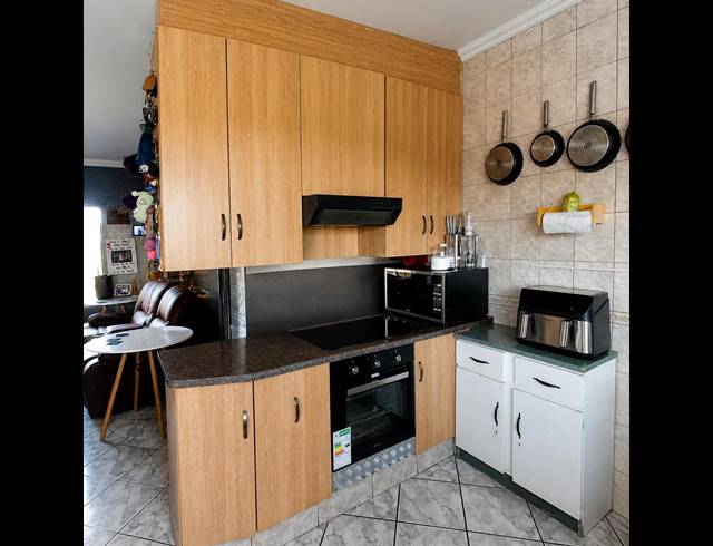 3 BEDROOM HOUSE FOR SALE IN VAN DER WESTHUIZEN